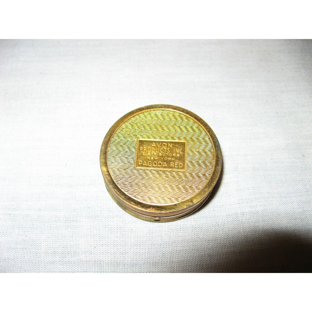 AVON NEW YORK 1946 DOUBLE DARE Metal Compact Style Case w Mirror Pagoda Red